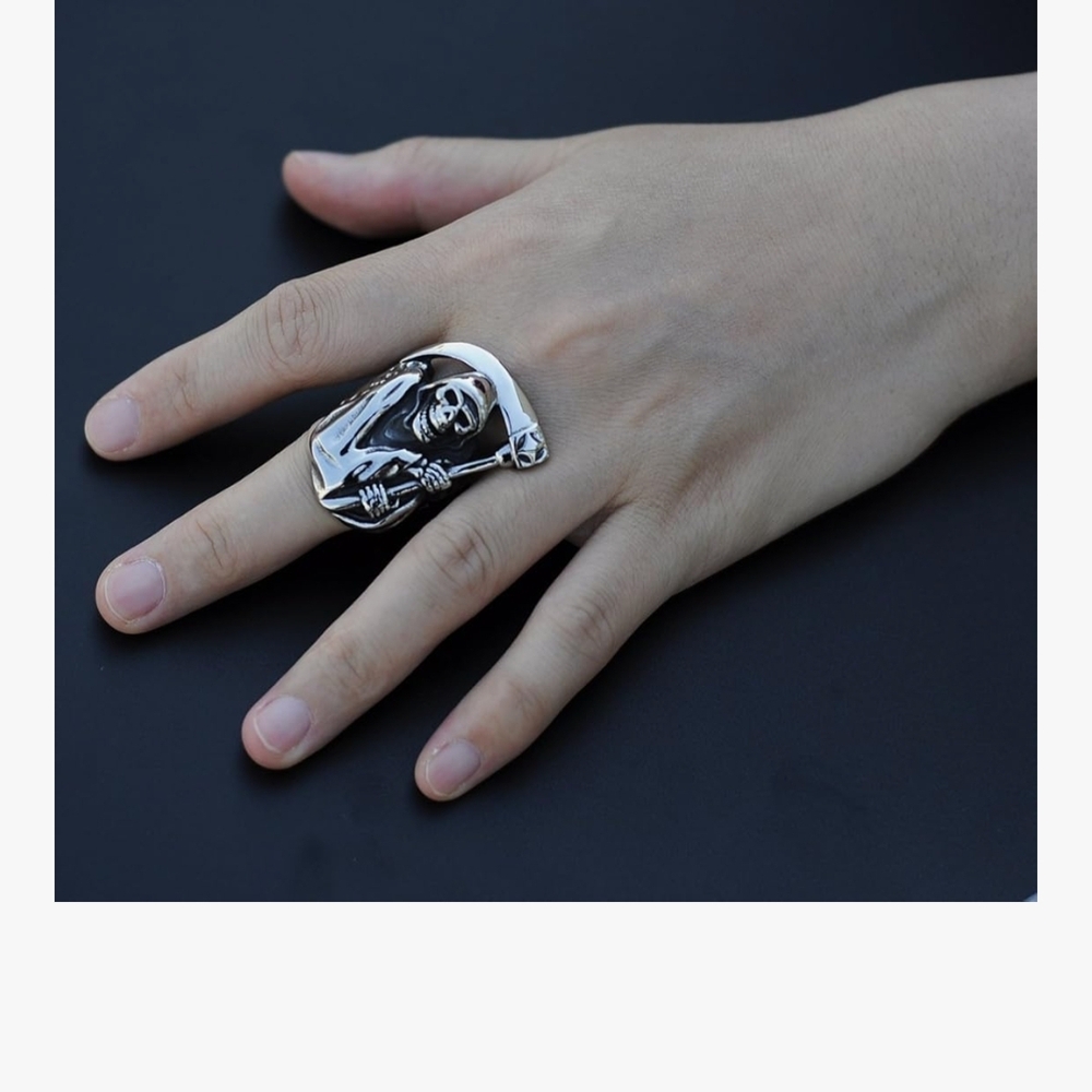 Silver Skull Statement Ring - image 1